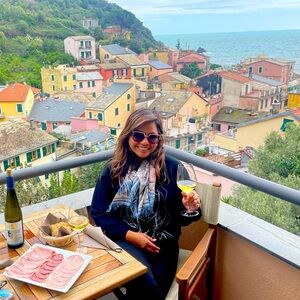 Meet your Posher, Rita